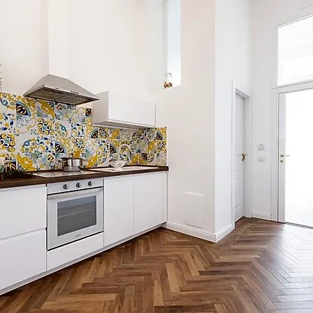 Lux Aurea Отель типа 