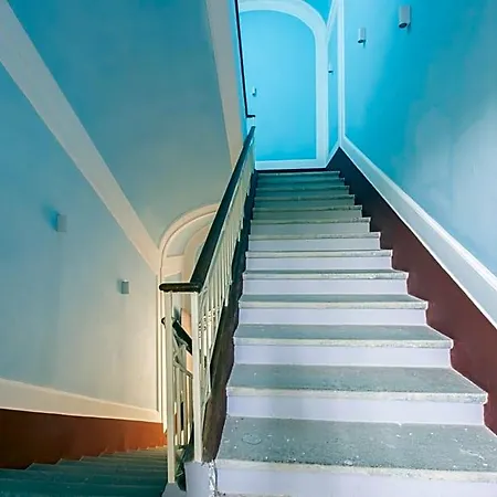 Lux Aurea 4* Мета