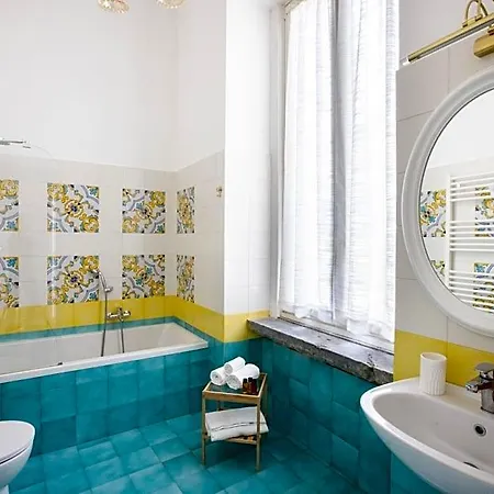 Lux Aurea Bed & Breakfast 4*